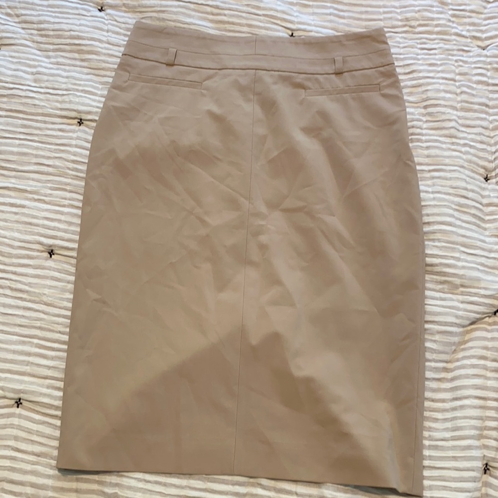 How & wen beige pencil skirt